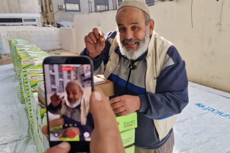 ولو بِشِقّ تمرة